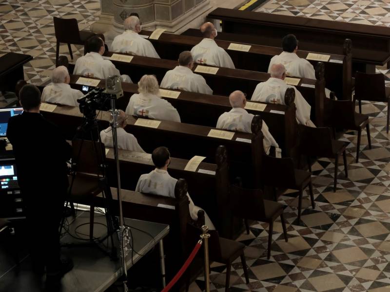 Krizmaszentelés (25).JPG